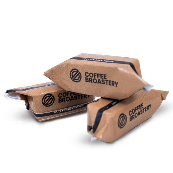 Zestaw prezentowy Coffee Broastery: kawa Brazil Mogiana + krówki + kubek